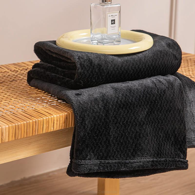 Koc narzuta z mikrofibry WILLY 150x200 czarny