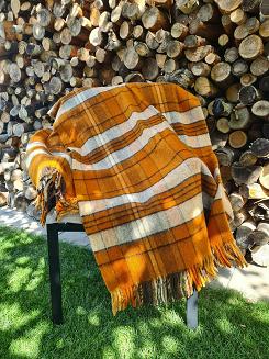 Koc wełniany z frędzlami 150x200 wełna polska krata miodowy brązowy