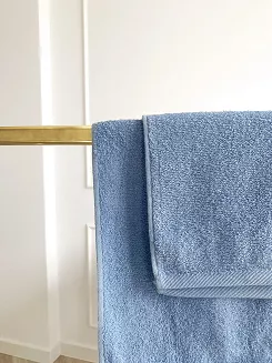 Ręcznik frotte Bari 50x100 gładki błękitny