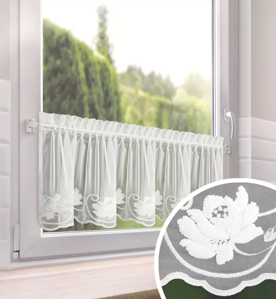 Zazdrostka firana gotowa na taśmie LETI 150x40 Eurofirany biała z siatki zdobiona kwiatowym haftem