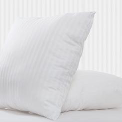 biała poszewka hotelowa 50x70 adamaszek 1cm na zamek