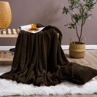 Koc narzuta z mikrofibry Monte 150x200 brązowy
