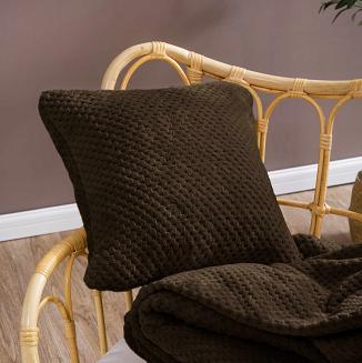 Koc narzuta z mikrofibry Monte 150x200 brązowy