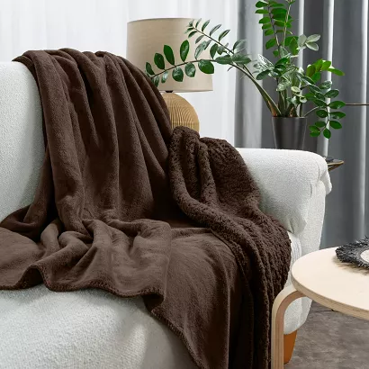 Koc narzuta TEDY 170x210 Eurofirany ciemnobrązowy miękka bukla + ciepły polar