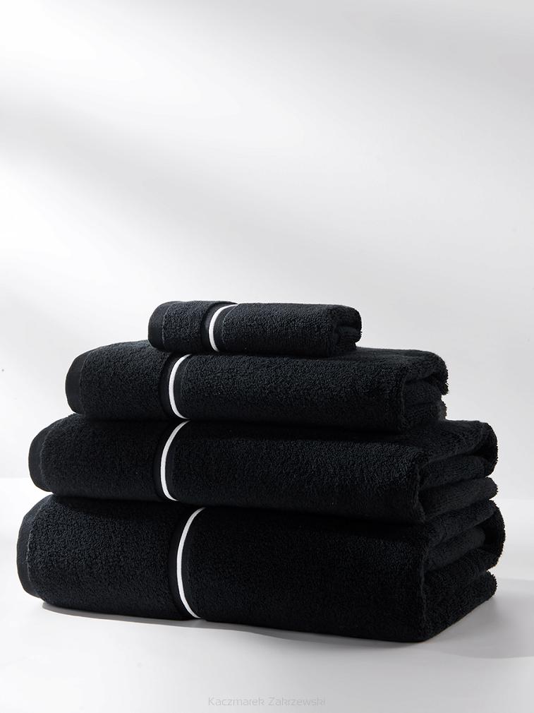 Ręcznik bawełniany LIBRE 70x140 czarny z białą bizą