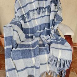 Koc wełniany z frędzlami 160x200 kratka szary granatowy