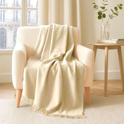 Koc bawełniano-akrylowy 150x200 ecru z frędzlami