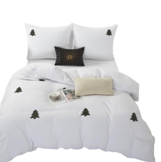 Pościel z mikrofibry świąteczna CHRISTMAS TREE 140x200  biała w zielone choinki