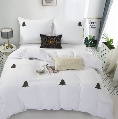 Pościel z mikrofibry świąteczna CHRISTMAS TREE 140x200  biała w zielone choinki