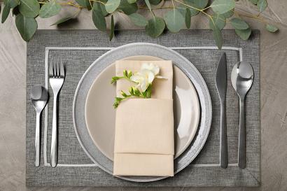 Serwetka dekoracyjna MEGI 40x30 x 4 szt. Eurofirany popielata zdobiona białą lamówką