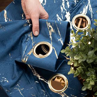 Zasłona gotowa na przelotkach MARMA 140x250 granatowa ze złotym nadrukiem