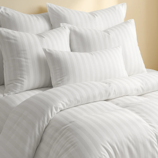 Poszwa hotelowa adamaszek 160x200 biała pasy 2 cm zapinana na zakład