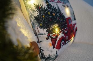 Poszewka dekoracyjna świecąca LED 40x40 świąteczny samochód