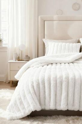 Koc BUNNY 200x220 biały Gruby Futrzany Puszysty