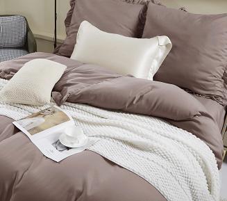 Pościel Ruffy 140x200 brązowa z falbanką