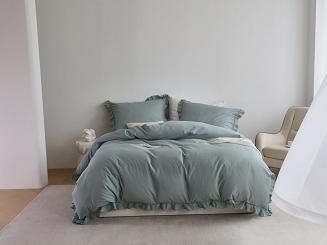 Pościel satyna bawełniana 160x200 Ruffy Premium szałwiowa z falbanką