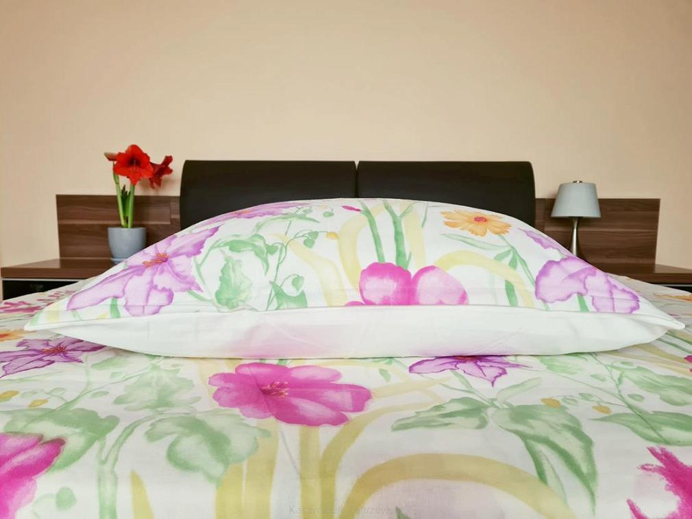 Pościel flanelowa 160x200 kwietna łąka ecru wielokolorowa