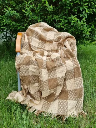 Komplet dekoracyjny narzuta 160x205 + 2x 60x160 PEPITKA-KRATKA camel wanilia