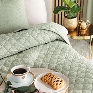 Narzuta dekoracyjna MOLLY 220x240cm pikowana strukuralna szałwiowa