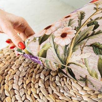 MILLY Z EFEKTEM WYSZYWANIA Poszewka dekoracyjna ADA 40x40cm kolor 004 beżowy P00385/POP/004/040040/1