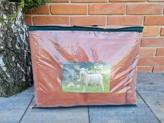 Koc z wełny nowozelandzkiej MAGDA 150x200 diagonalny terakota