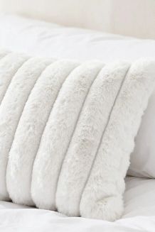 Biała Poszewka Futrzana 50x70 Bunny