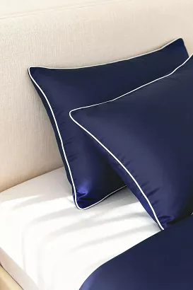 Poszewka bambusowa 40x60 granatowa z białą bizą