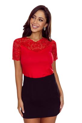 Bluzka damska z krótkim rękawem i koronkowym akcentem Firella czerwona
