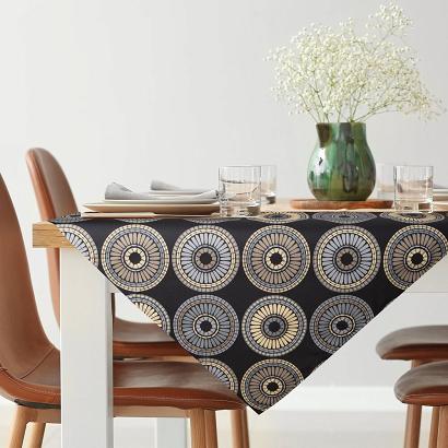 Obrus dekoracyjny wodoodporny GARDEN 85x85 Eurofirany czarny w mandale