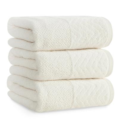 Ręcznik bawełniany LOREN 70x140 Eurofirany kremowy welwetowa bordiura w zygzak