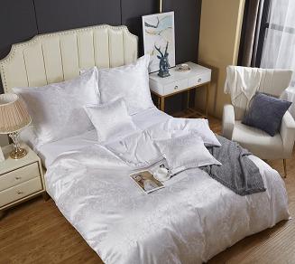 Ekskluzywna Pościel Atłasowa Z Haftem 220x200 AT001