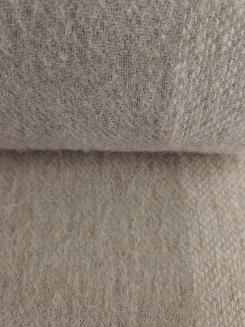 Koc wełniany z frędzlami 160x200 beżowa srebrna krata