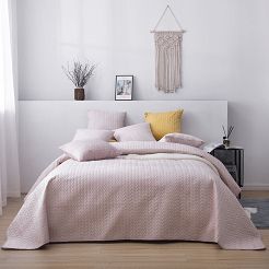 Narzuta dekoracyjna MOXIE 240x260 velvet pudrowa