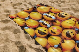 Ręcznik plażowy 100x180 pomarańczowy emotikony 3D