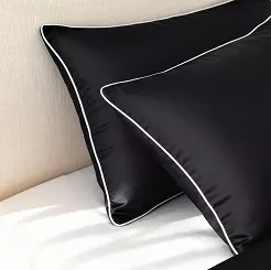 Poszewka bambusowa 50x60 czarna z białą bizą