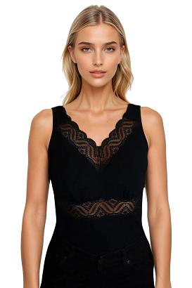 Koszulka damska z szerokimi ramiączkami i koronkowym wykończeniem Ronia czarna