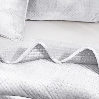 Narzuta dekoracyjna na fotel MAYA 80x160 welurowa pikowana biała