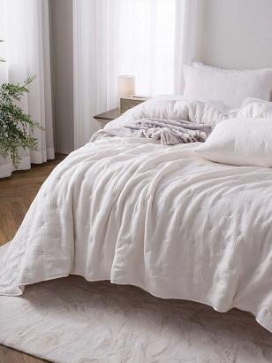 Narzuta dekoracyjna muślinowa struktura Stella 220x200 kremowa z haftem krzyżyków