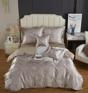 Ekskluzywna Pościel Atłasowa Z Haftem 160x200 AT015