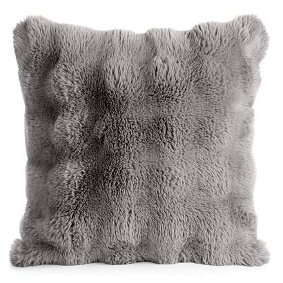 Poszewka dekoracyjna LILY 45x45 Eurofirany srebrna futrzana i puszysta z efektem 3D