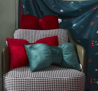 Poduszka dekoracyjna świąteczna 30x50 welurowa zielona kokarda