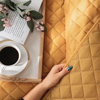 Narzuta dekoracyjna JODEŁKA 220x240 pikowana musztardowa