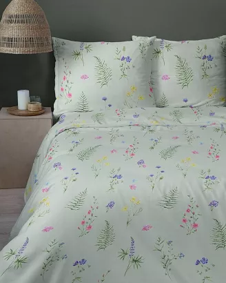Pościel satynowa Home Satin 220x200 jasnomiętowa w polne kwiaty zioła