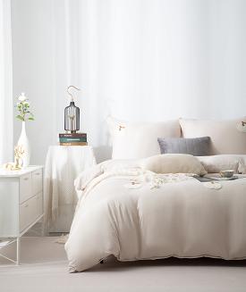 Jasna beżowa pościel dekoracyjna  na Halloween 160x200 CUTY DYNIE