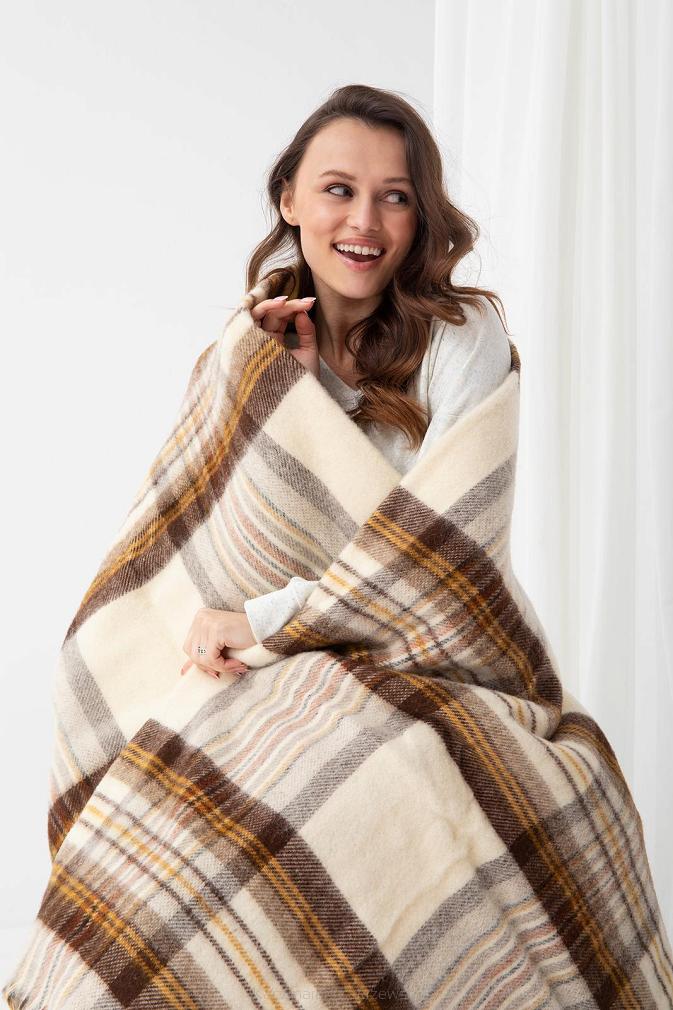 Koc wełniany z frędzlami 150x200 wełna nowozelandzka krata brązowa beżowa