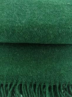 Koc wełniany z frędzlami 140x200 SOLO wełna nowozelandzka butelkowy zielony