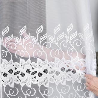 Firanka żakardowa gotowa na żabki BASTIA 280x120 biała