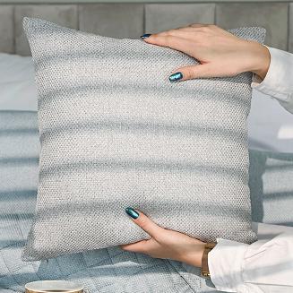 Poszewka dekoracyjna MOLLY 40x40 strukturalna jasnoszara