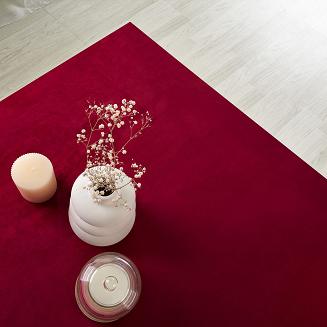 Obrus dekoracyjny SOFT 140x220 welurowy czerwony