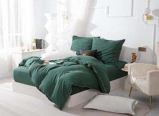 Pościel Queen 140x200 butelkowa ze złotą lamówką bizą